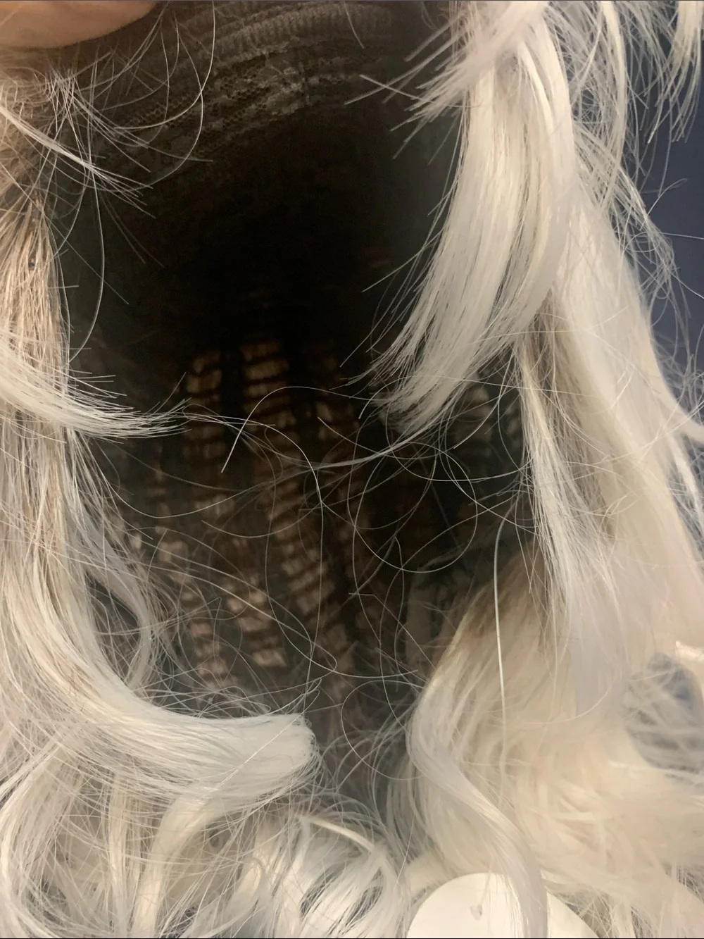 Chic White Grey Textured Wavy Bob Wig Shoulder Length Synthetic Beach Waves